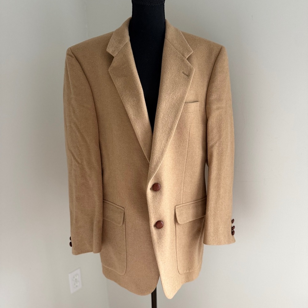 Vintage 100% Camel Hair Blazer Mens USA Union Made Leather Buttons 42 44